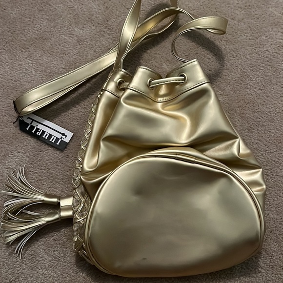 Tiannl gold woven mesh bucket bag - Picture 4 of 4
